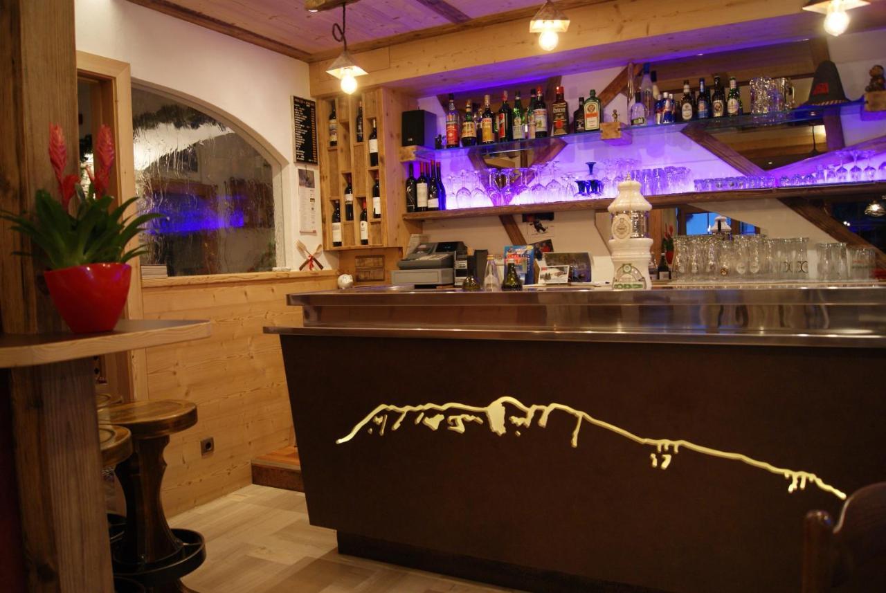 Guesthouse Rungg Badia (South Tyrol) Dış mekan fotoğraf