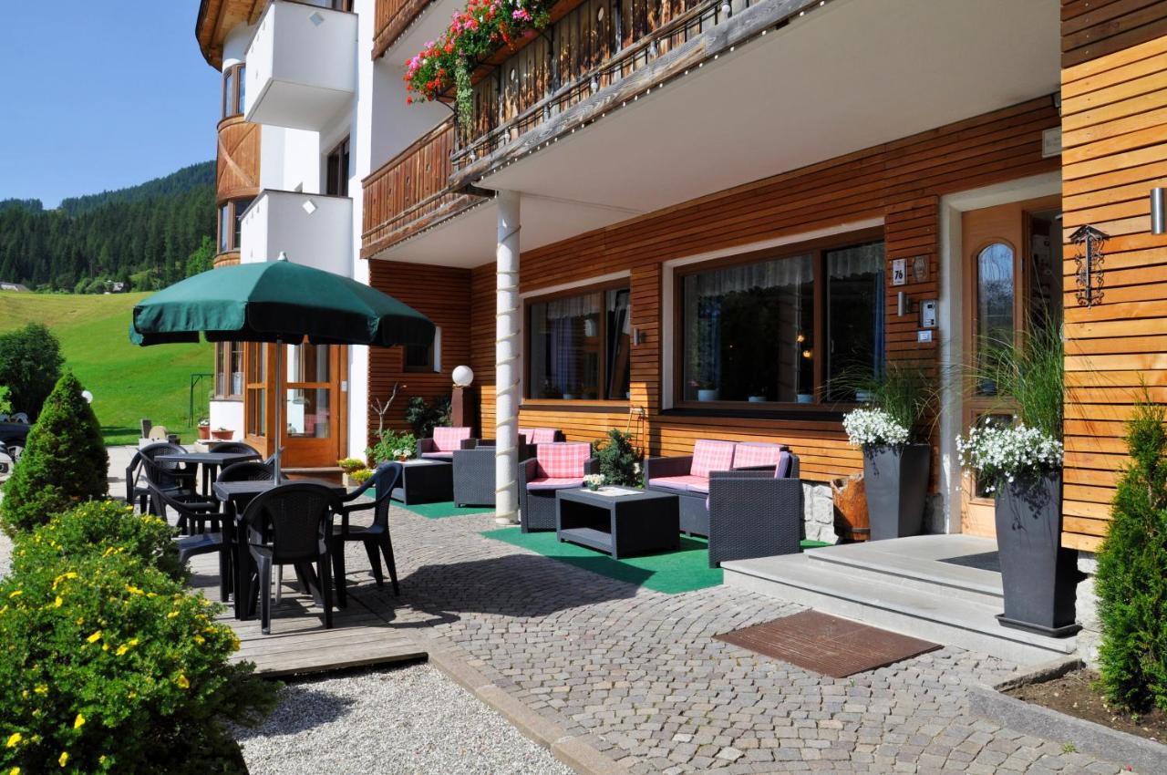 Guesthouse Rungg Badia (South Tyrol) Dış mekan fotoğraf