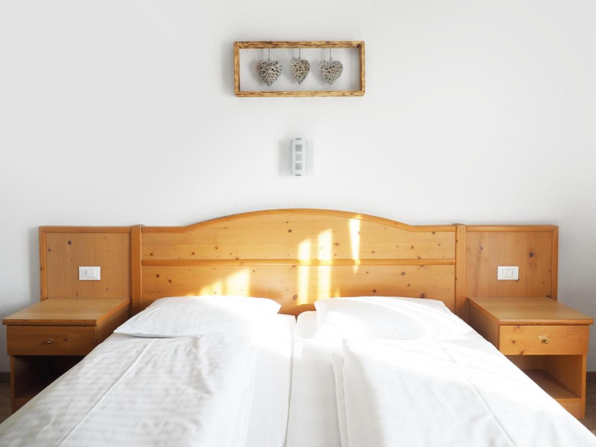 Guesthouse Rungg Badia (South Tyrol) Dış mekan fotoğraf