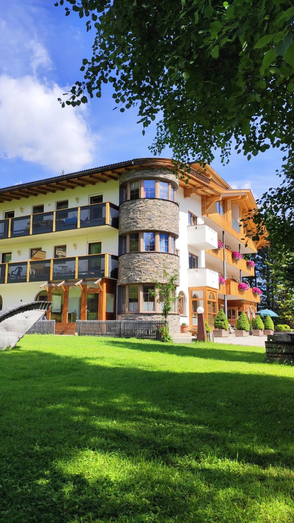 Guesthouse Rungg Badia (South Tyrol) Dış mekan fotoğraf