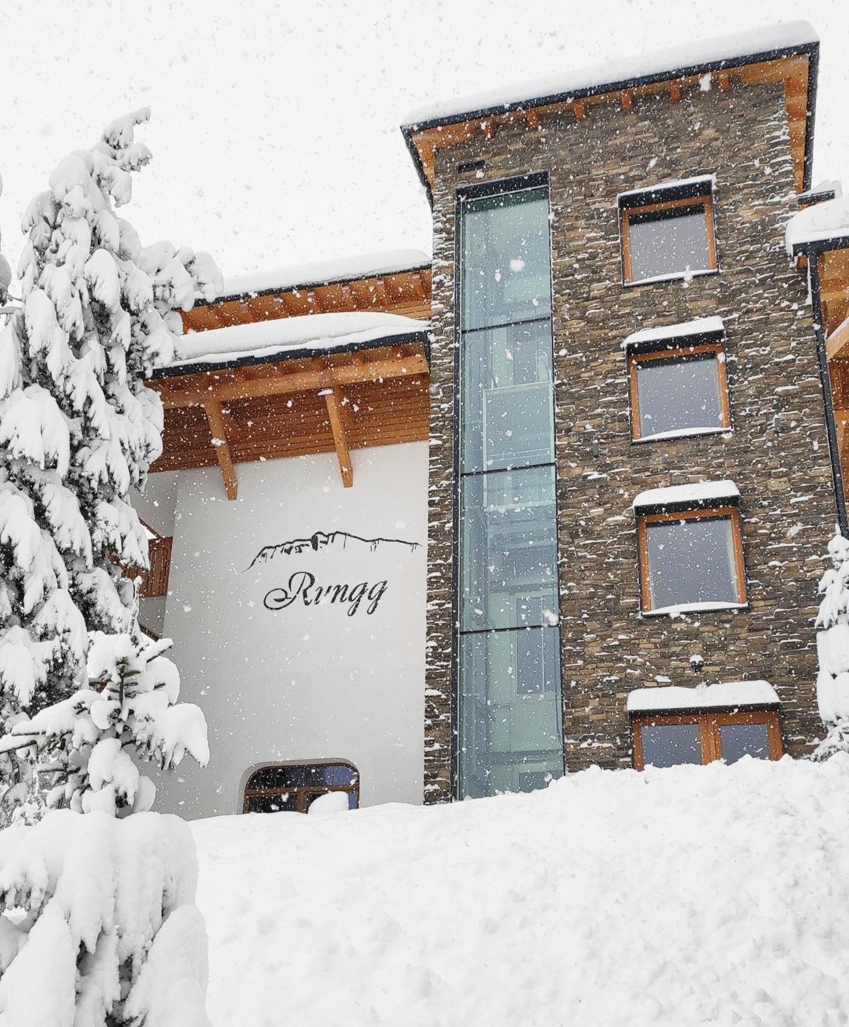 Guesthouse Rungg Badia (South Tyrol) Dış mekan fotoğraf