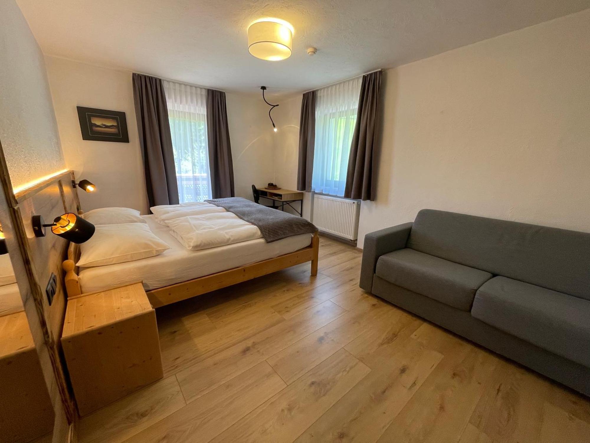 Guesthouse Rungg Badia (South Tyrol) Dış mekan fotoğraf