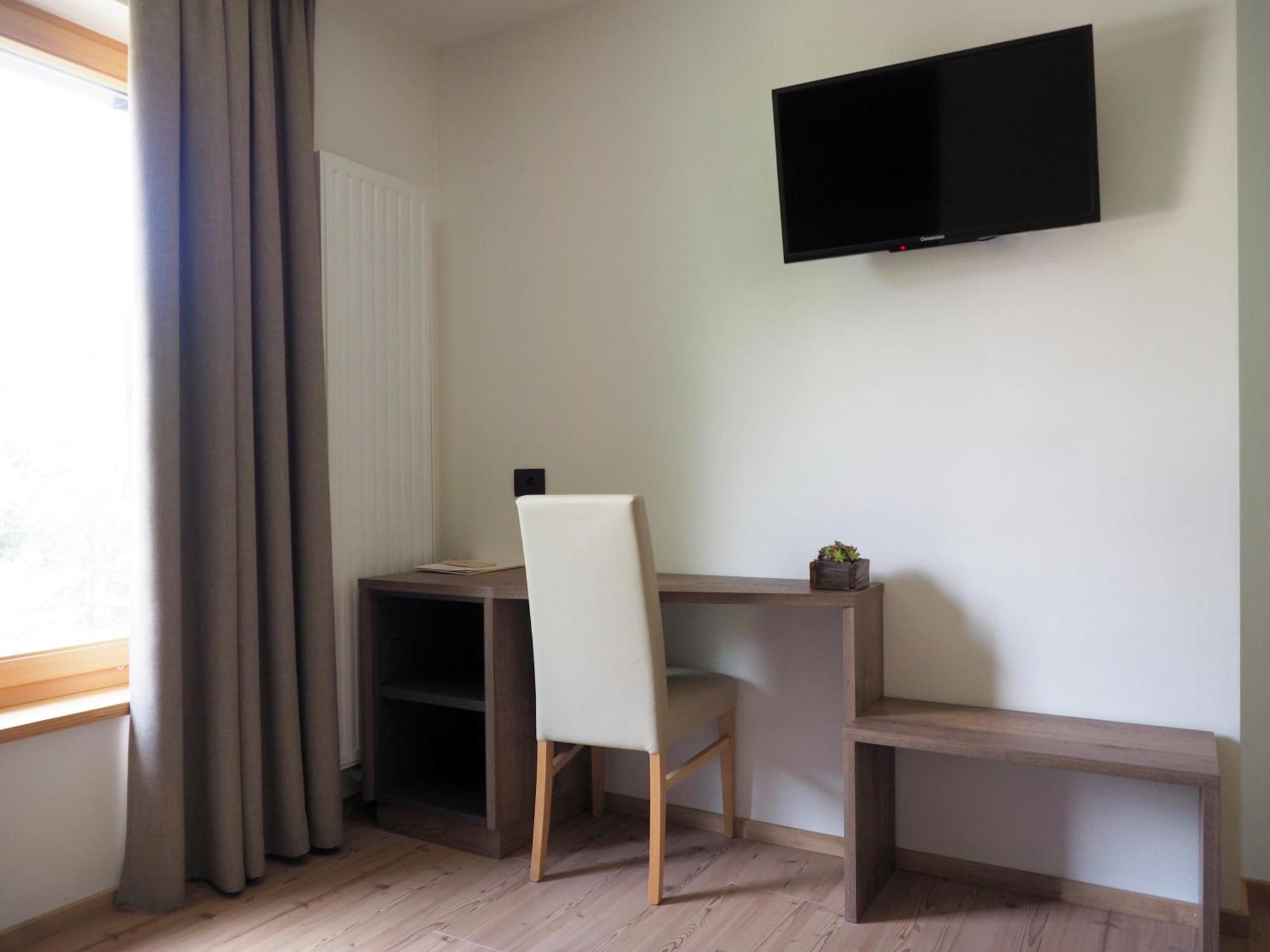 Guesthouse Rungg Badia (South Tyrol) Dış mekan fotoğraf