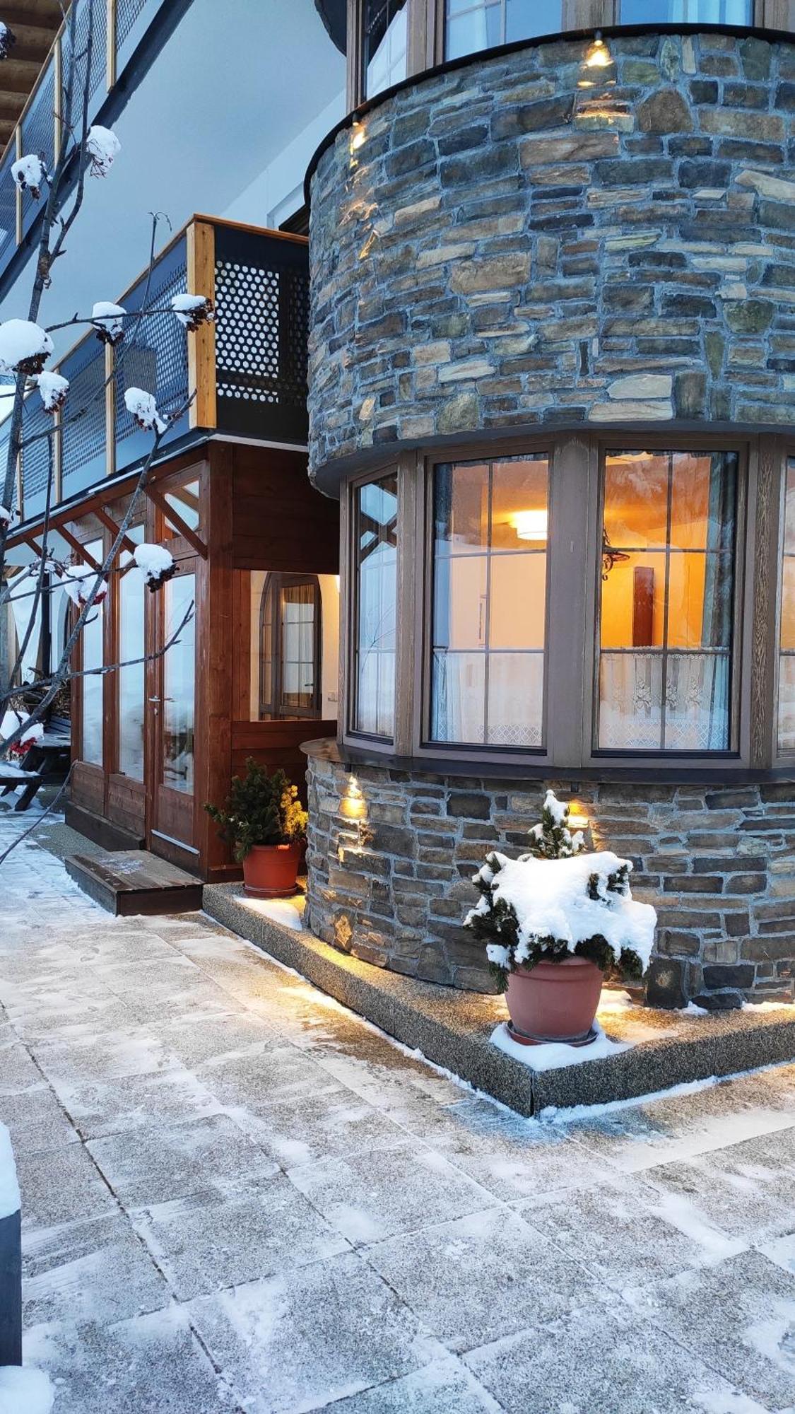 Guesthouse Rungg Badia (South Tyrol) Dış mekan fotoğraf